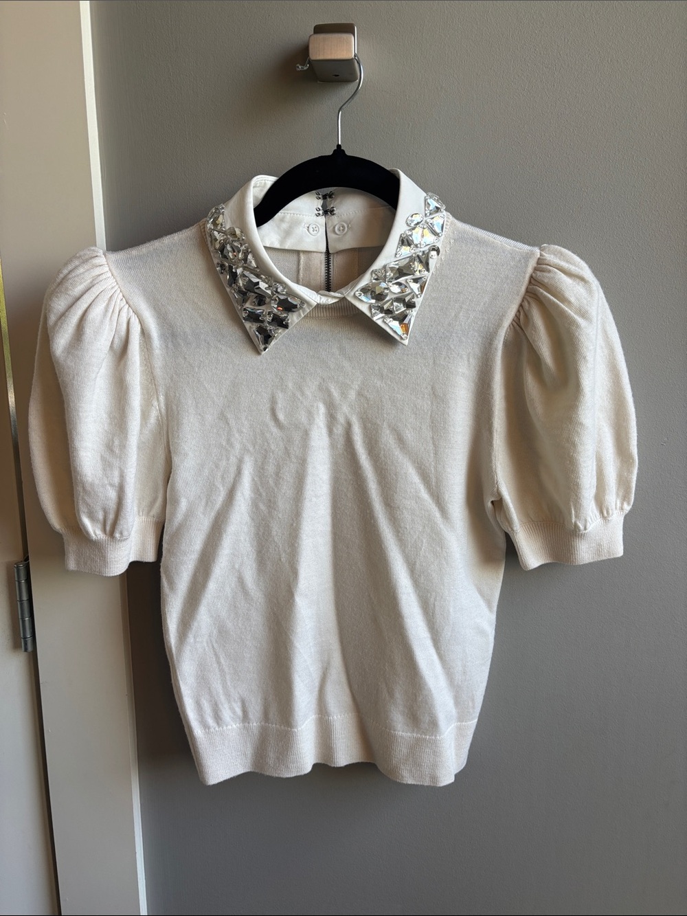 Alice + Olivia small Ciara Embellished Collar Puff Sleeve Sweater wool blend